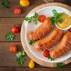 Ile kalorii ma kiełbasa z grilla: Tabela wartości wszystkich rodzajów
