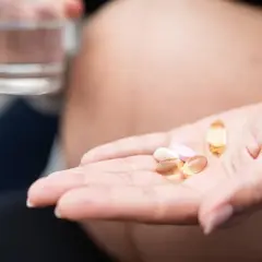 Witaminy dla ciężarnych: Top 5 niezbędnych suplementów