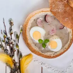 Żurek - poznaj dokładną kaloryczność zupy i jej wpływ na Twoją dietę