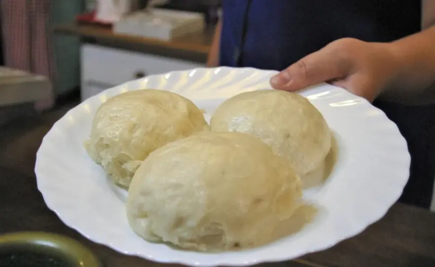 Ile kalorii mają kluski na parze i co warto o nich wiedzieć?